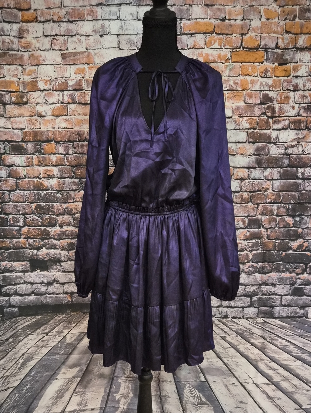 Current Air Purple Satin Long-Sleeve Tiered V-Neck Dress